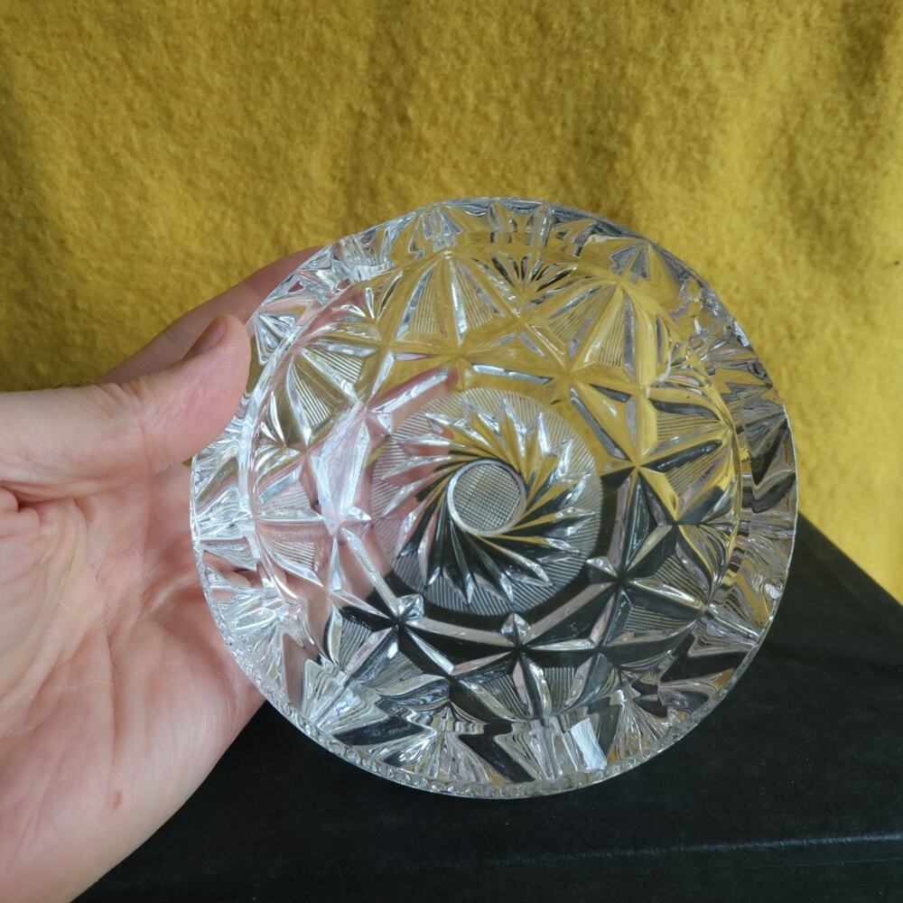 VTG Czech Bohemian Crystal Ashtray 5.5" Heavy Cut Glass Gift for Him Collectible - Picture 4 of 13